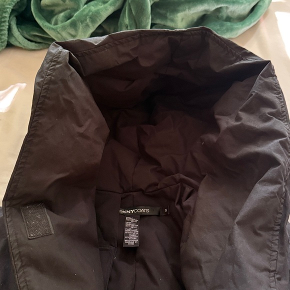 Great condition women’s sizeS DKNY black Jacket! - Picture 4 of 9